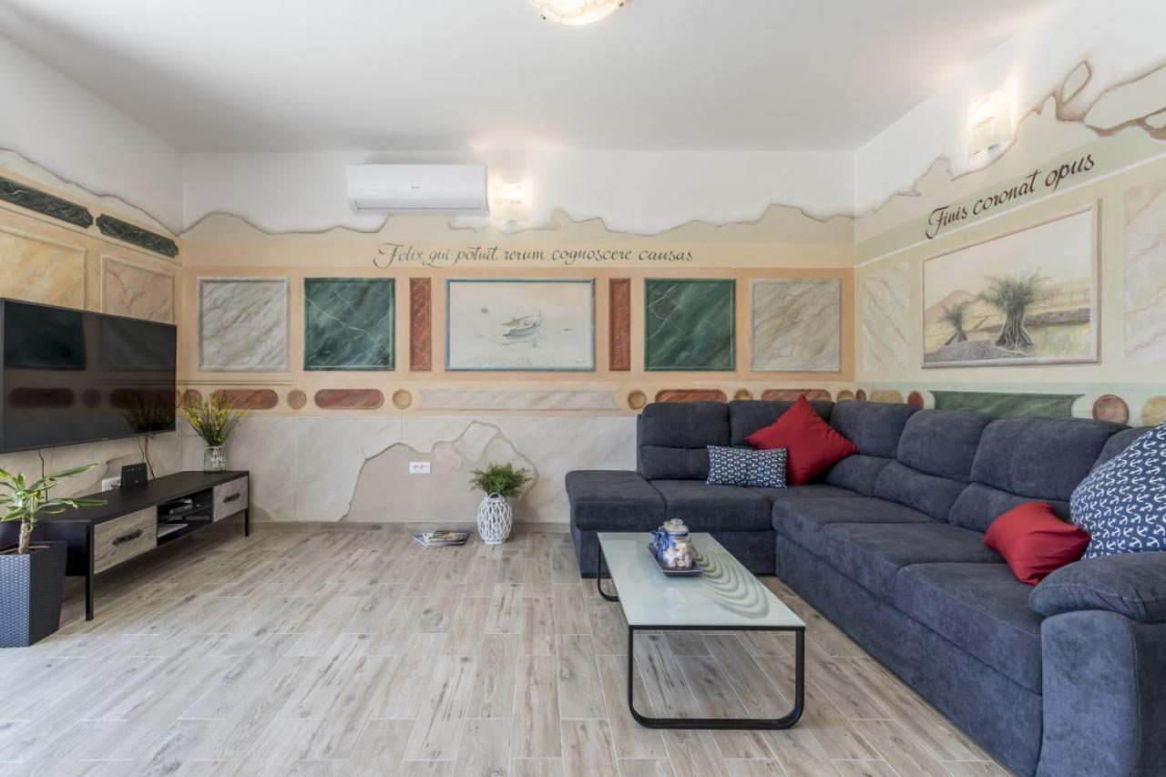 Villa Ancora Подстрана Екстериор снимка