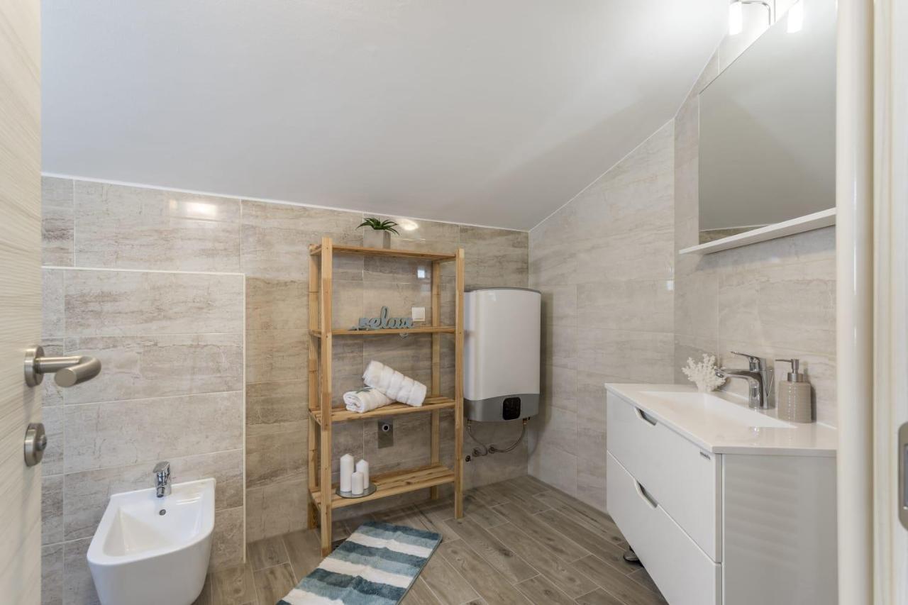 Villa Ancora Подстрана Екстериор снимка